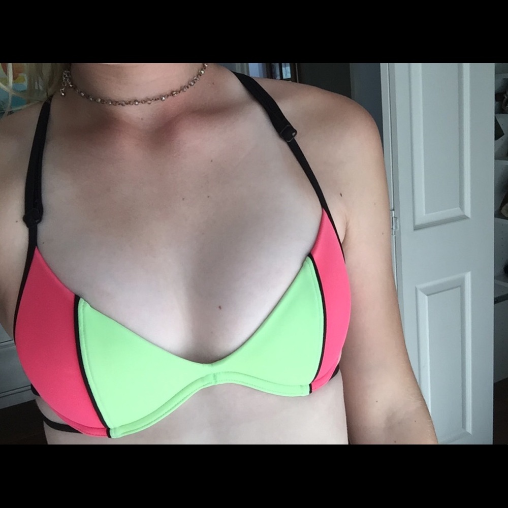 CUTE BATHING SUIT